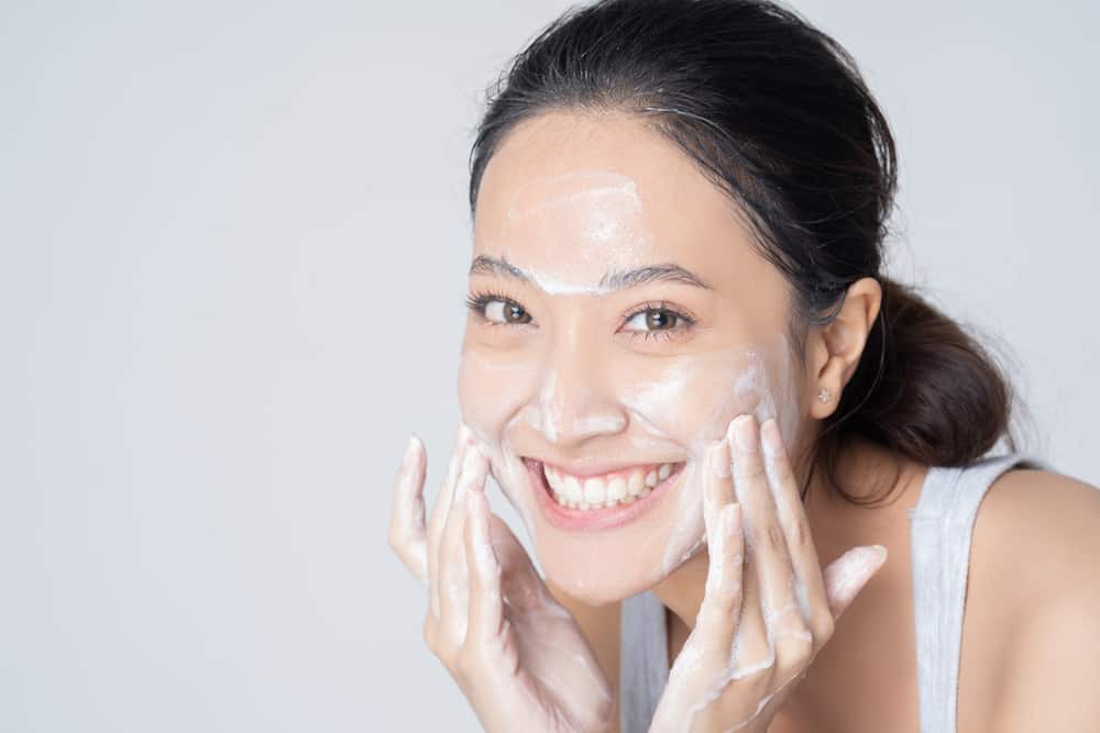  Skincare Tối Giản: Hướng Dẫn Chăm Sóc Da Hiệu Quả Cho Người Bận Rộn