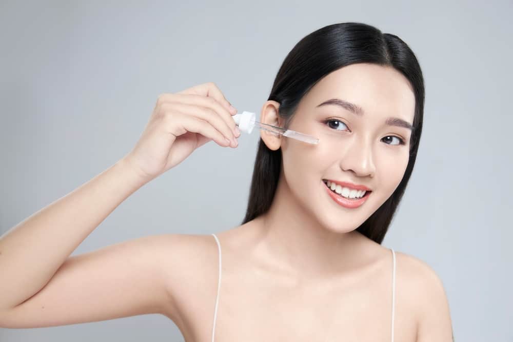  Bakuchiol: Sự thay thế nhẹ nhàng và hiệu quả cho Retinol dành cho làn da nhạy cảm