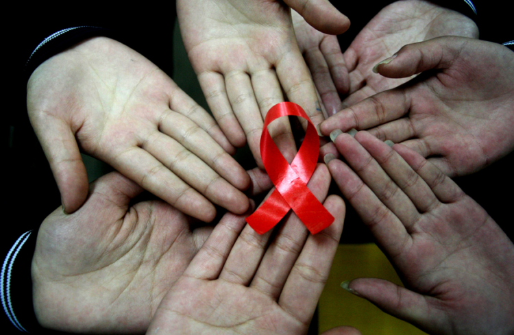  Triệu chứng HIV ở Nam Giới: Hướng Dẫn Toàn Diện