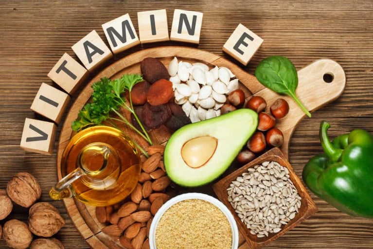  Vitamin E: Lợi ích, Liều dùng và Tác dụng phụ